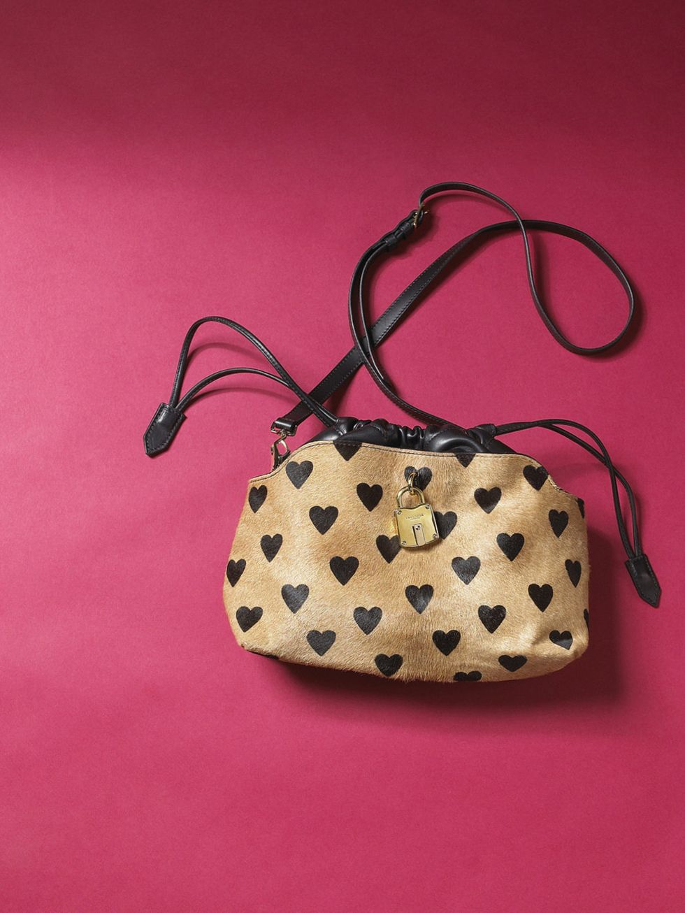 <p>We fell in love with the Little Crush bag from Burberry, £875, that it seems to be on everyones list this season but Leisa Barnett is calling dibs.</p><p><a href="http://www.elleuk.com/promotion_old/cointreau3/simone-rocha-christmas-gift-guide">See 
