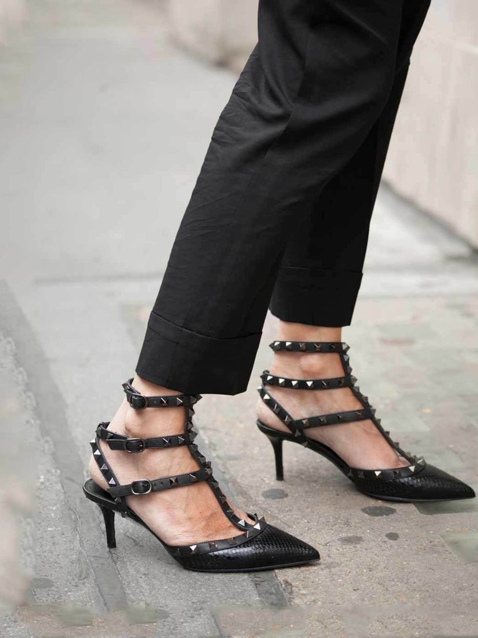 <p><strong>Anne-Marie Curtis, ELLE Fashion Director:</strong></p><p>Valentino 'Noir' studded pumps</p>