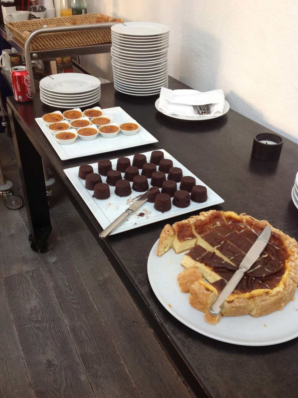 <p>Amazing desserts at the studio. Creme brulee, brownies and cheesecake.</p>