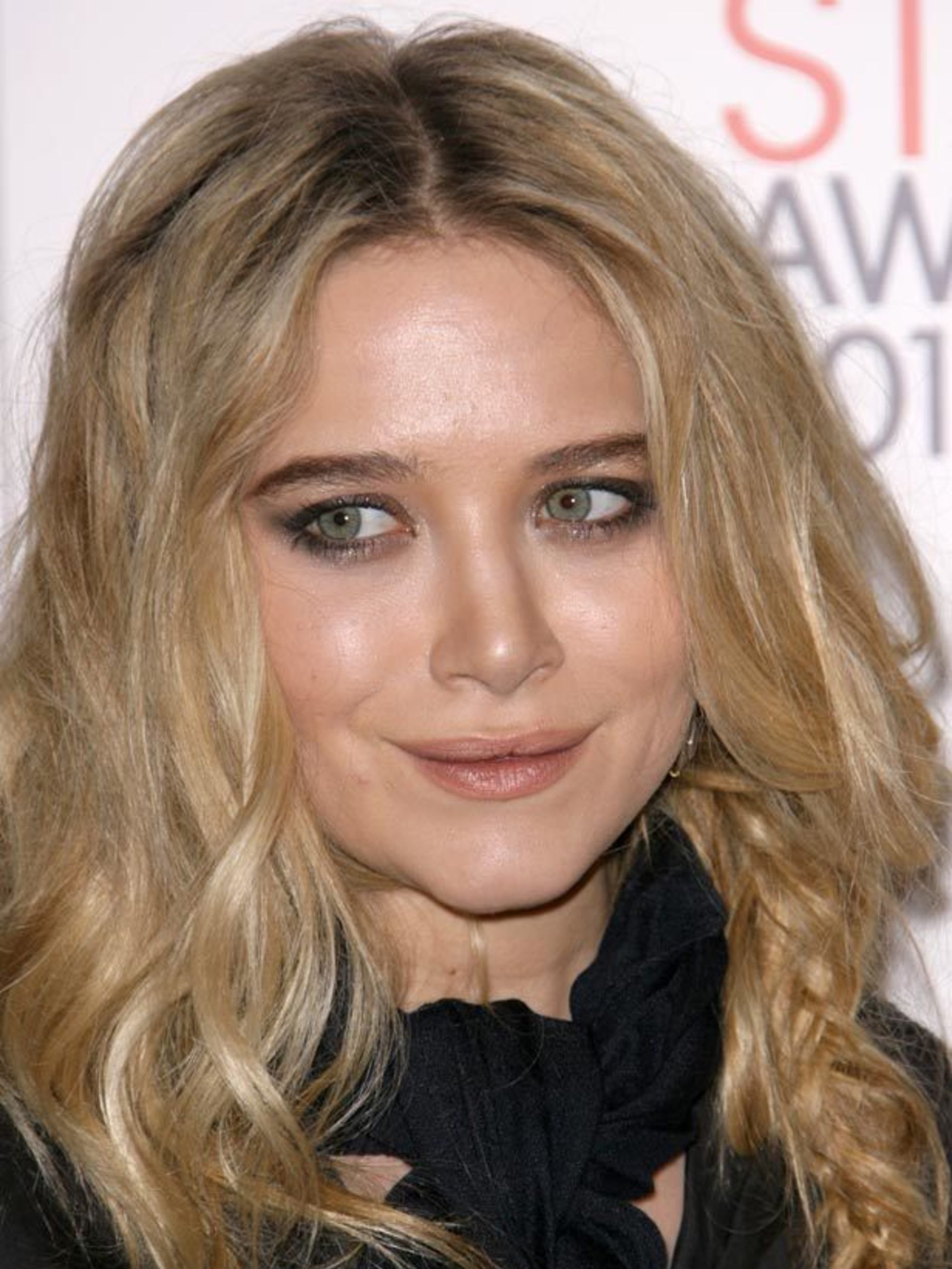 Celeb Watch The Side Plait