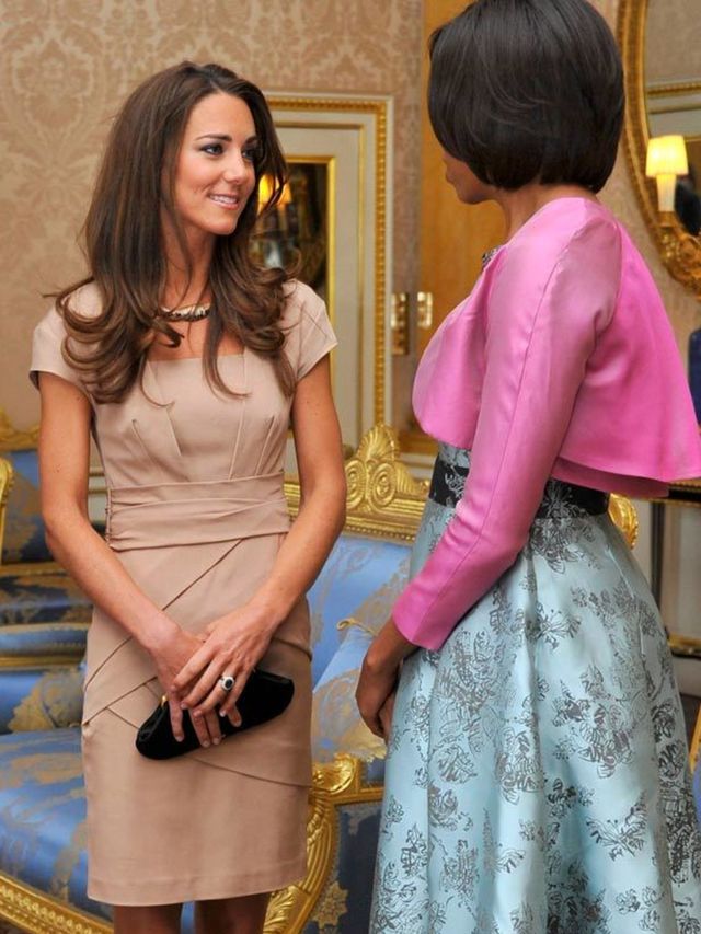 <p>Kate Middleton talks to Michelle Obama</p>