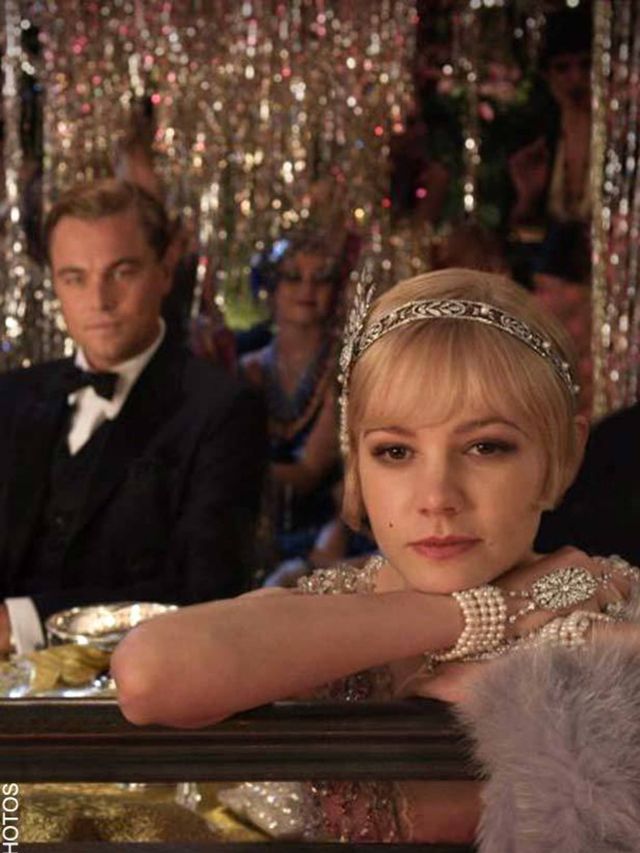 <p>Carey Mulligan as Daisy Buchanan and Leonardo DiCaprio as Gatsby</p>