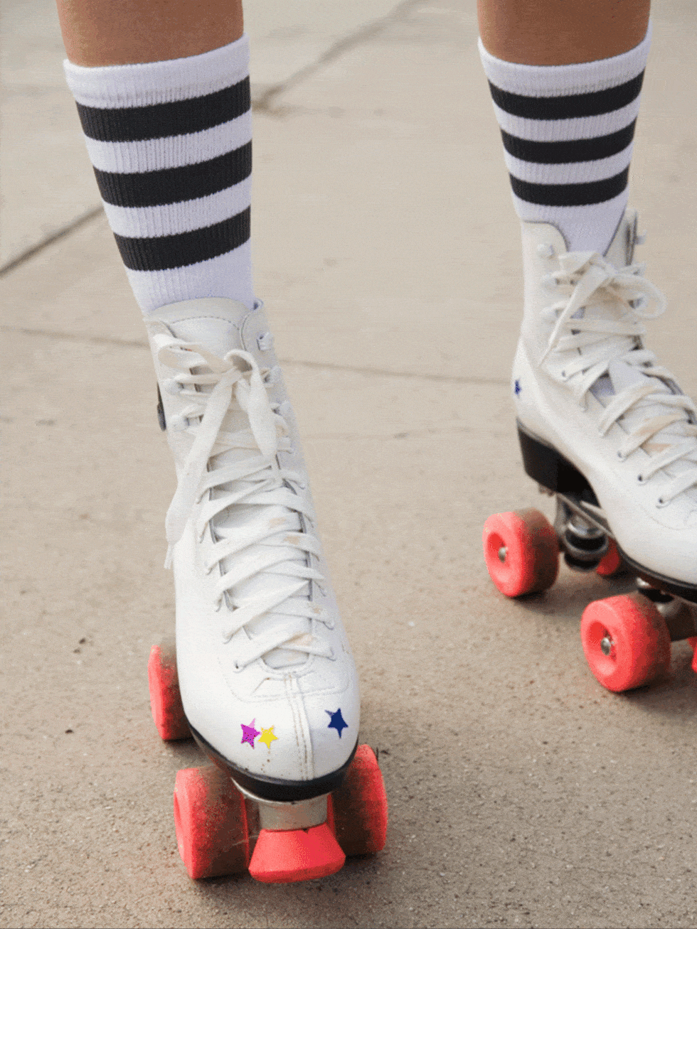 <p>Skating</p>

<p><span style="line-height:1.6">Rollerbladeing, ice-skating, rollerskating  it all counts. Glide for an hour to burn just over 500 calories.</span></p>

<p><span style="line-height:1.6">Try it: <a href="http://skatehut.co.uk" target="_bl