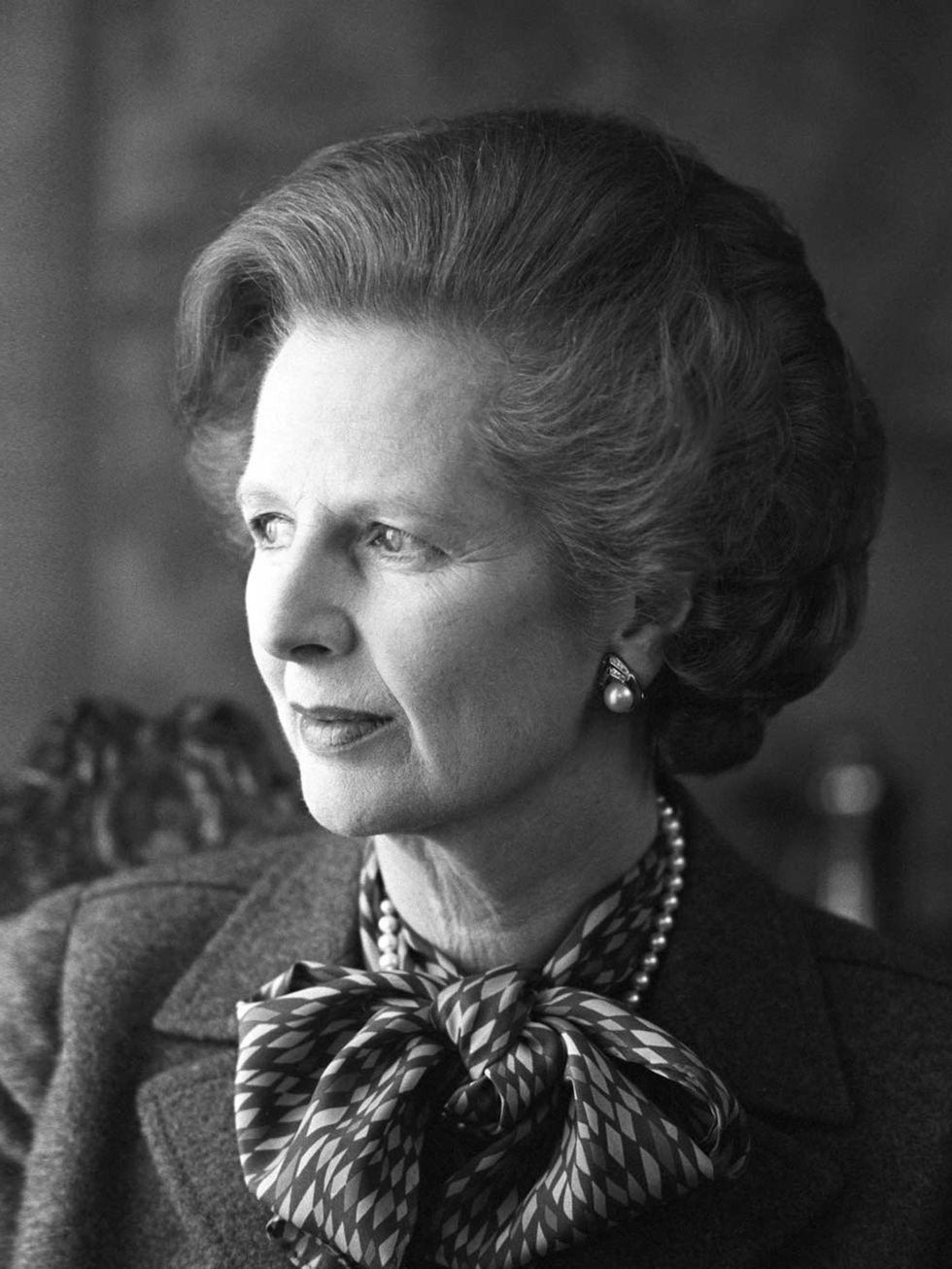 <p>Pussy BowsA softening touch to a harder look; Thatcher had an array of styles, colours and patterns, worn underneath her signature suits. </p><p>Margaret Thatcher poses inside Number 10 Downing Street in London, England on April, 1984.</p>