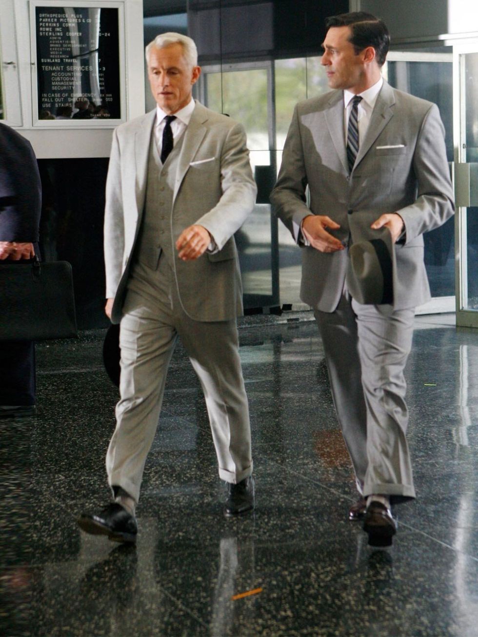 <p>John Slattery and Jon Hamm on the set of 'Mad Men', 'Red In The Face', August 2007.</p>