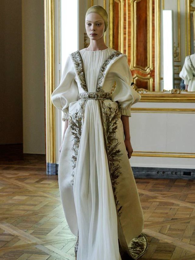 <p>Image from Alexander McQueen's posthumous fashion show</p>