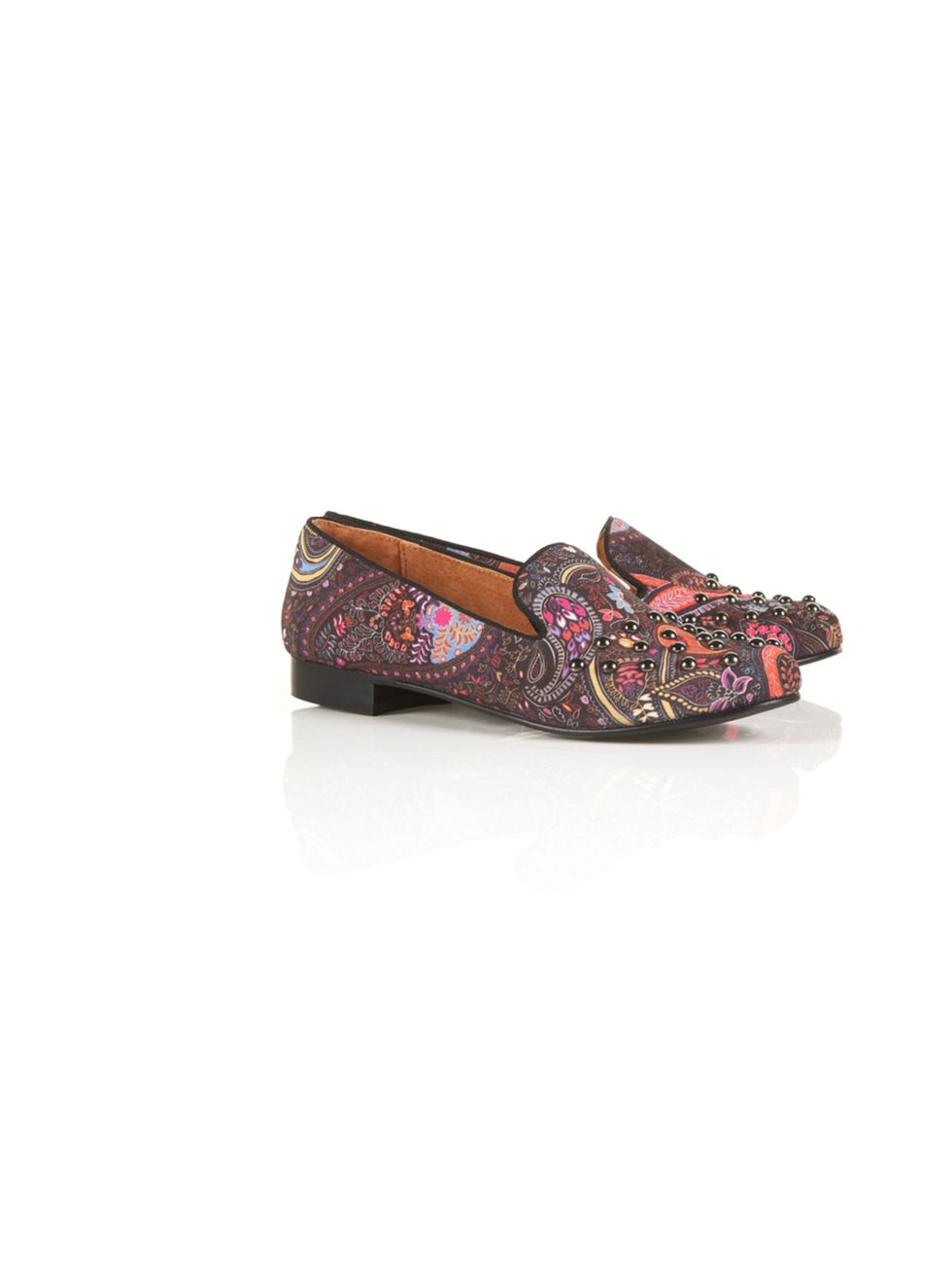 <p>Topshop studded paisley smoking slippers, £55</p><p><a href="http://shopping.elleuk.com/browse?fts=topshop+dandy+slippers">BUY NOW</a></p>