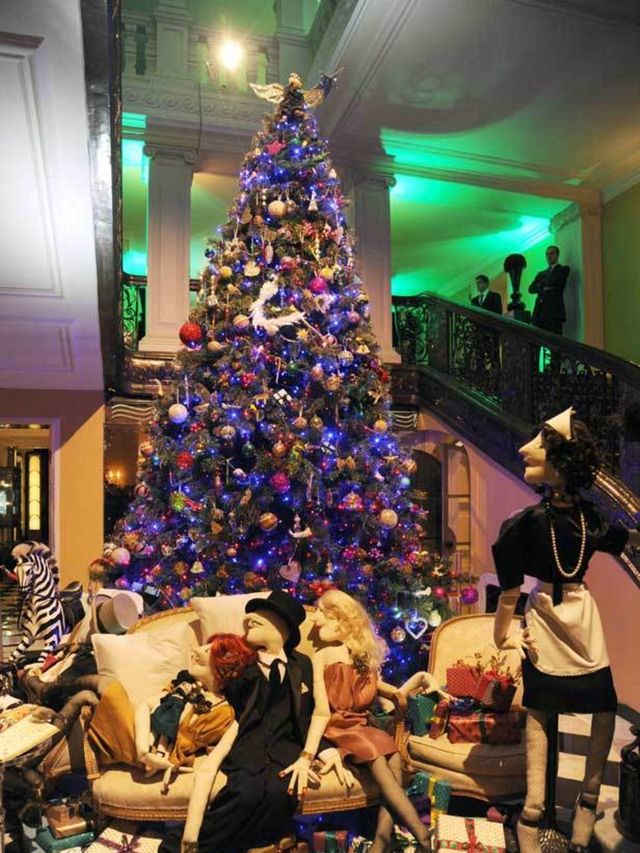 <p>Alber Elbaz's Christmas tree at Claridge's Hotel</p>