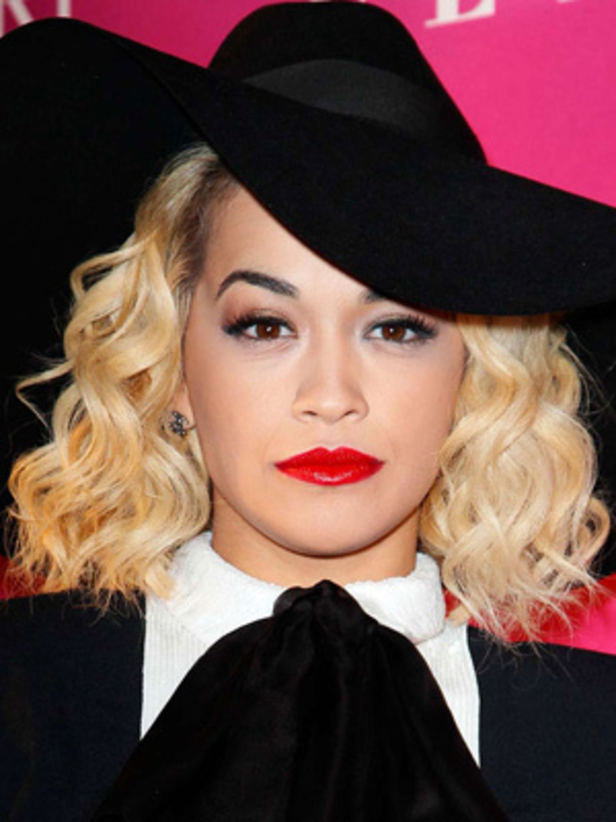 Rita Ora Hair And Make Up How To ELLE UK