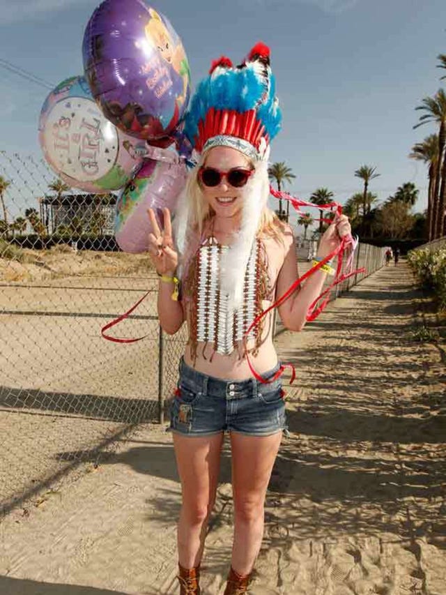 1303119686-coachella-2011