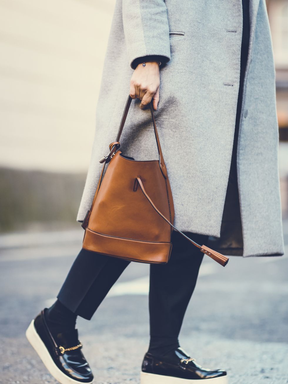 <p>Rebecca Lowthorpe - ELLE Collections Editor / ELLE Assistant Editor</p>

<p>Richard Nicoll coat, Celine trousers and shoes, Louis Vuitton bag.</p>