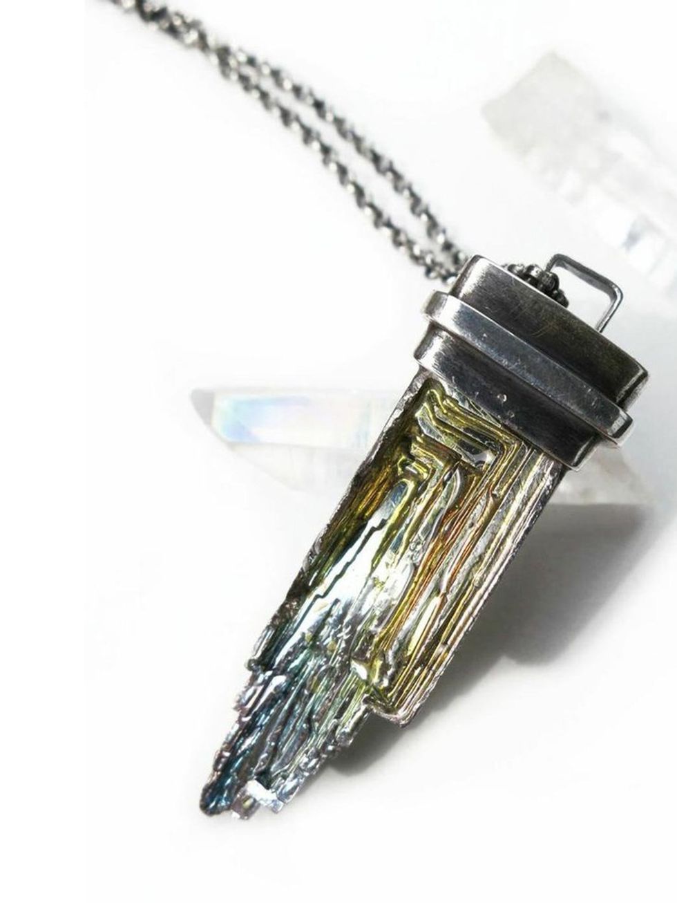 <p><strong>Jill Urwin</strong>Jill Urwin has created beautifully crafted crystal necklaces in various sizes and colours, drawing inspiration from the characteristics of the crystals and fossils in their pure original state. </p><p>Yasmin says, 'She has cr