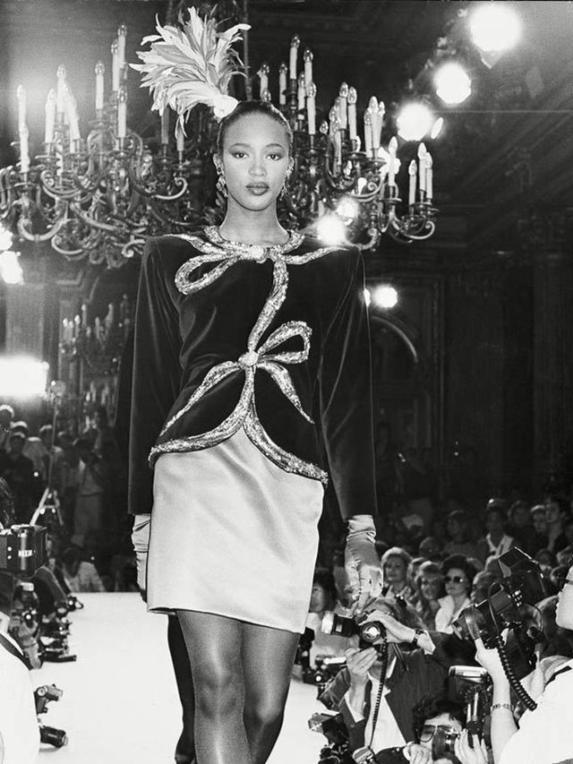 <p>Naomi Campbell on the YSL catwalk in 1989</p>
