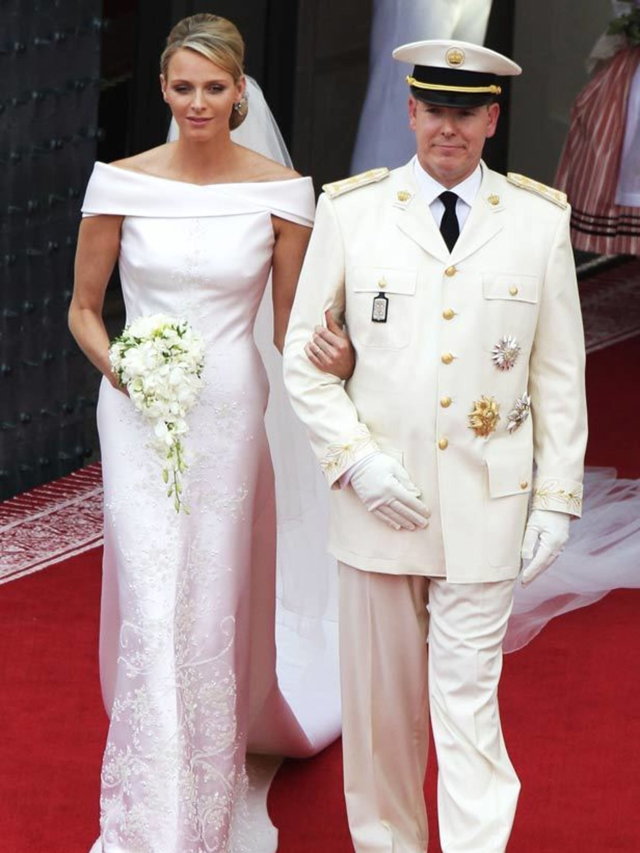 Armani designs Monaco wedding gown