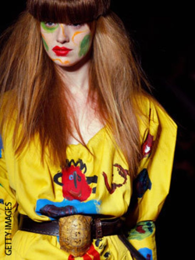 <p>  </p><p>This week in Paris where she showed her autumn/winter 2008 mainline collection yesterday - she had a new cause on her mind and all over her catwalk - the environment and global warming.</p><p>And to help spread the message she enlisted the hel