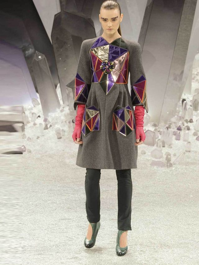 <p>BE-JEWELLED</p><p>Encrusted and be-jewelled; autumn 12 embellishment is less glitzy and more architectural with Chanel using imposing shards of crystal, and Prada opting to decorate dresses with 3-D ornamentation. Rather than pretty sparkles, next seas