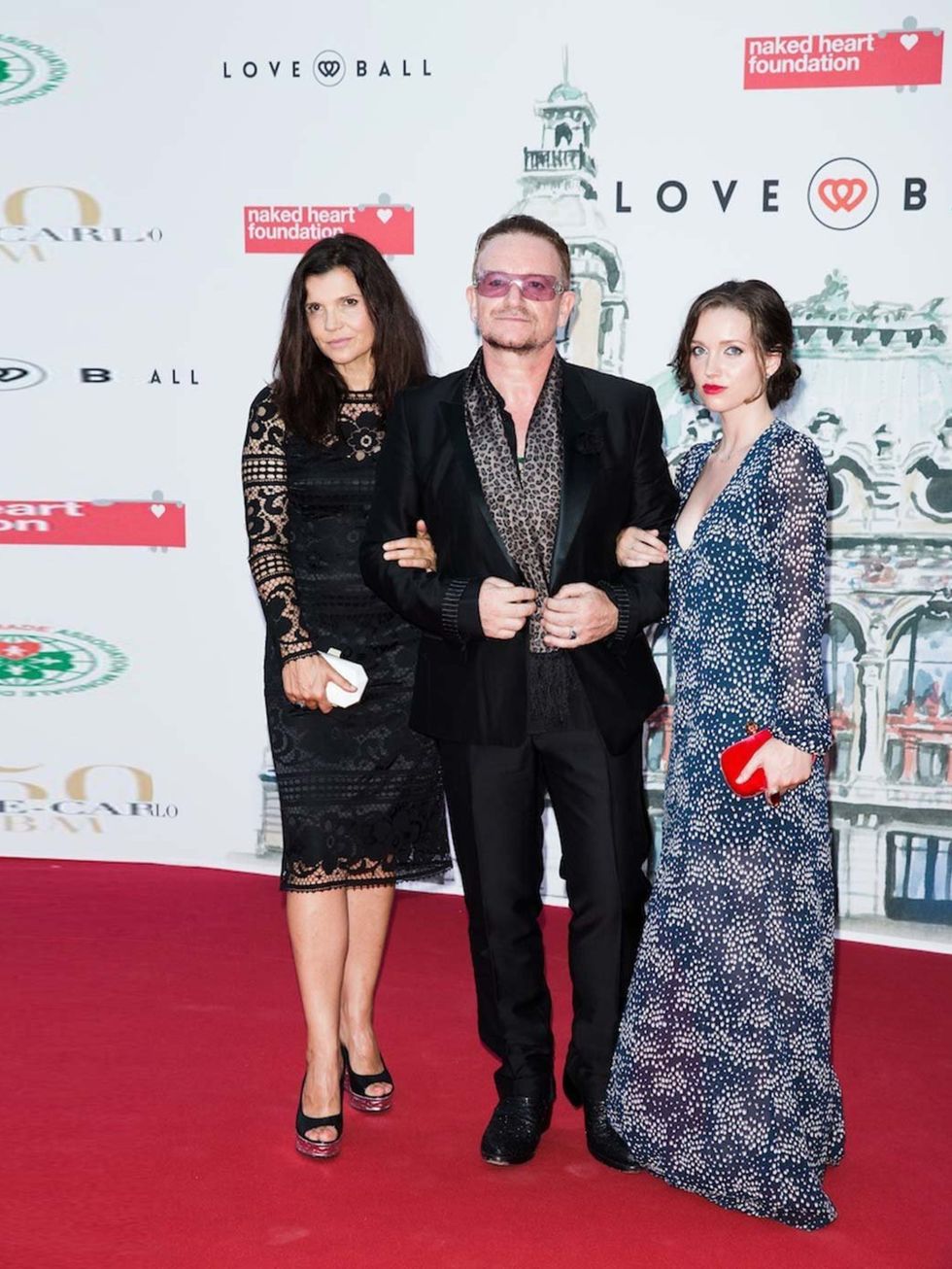 <p>Bono with his fashion designer wife Ali Hewson and their daughter, Hewson Jordan.</p><p><em><a href="http://www.elleuk.com/star-style/red-carpet/novak-djokovic-foundation-gala-dinner-2013">The Novak Djokovic Foundation Gala</a></em></p><p><em><a href="