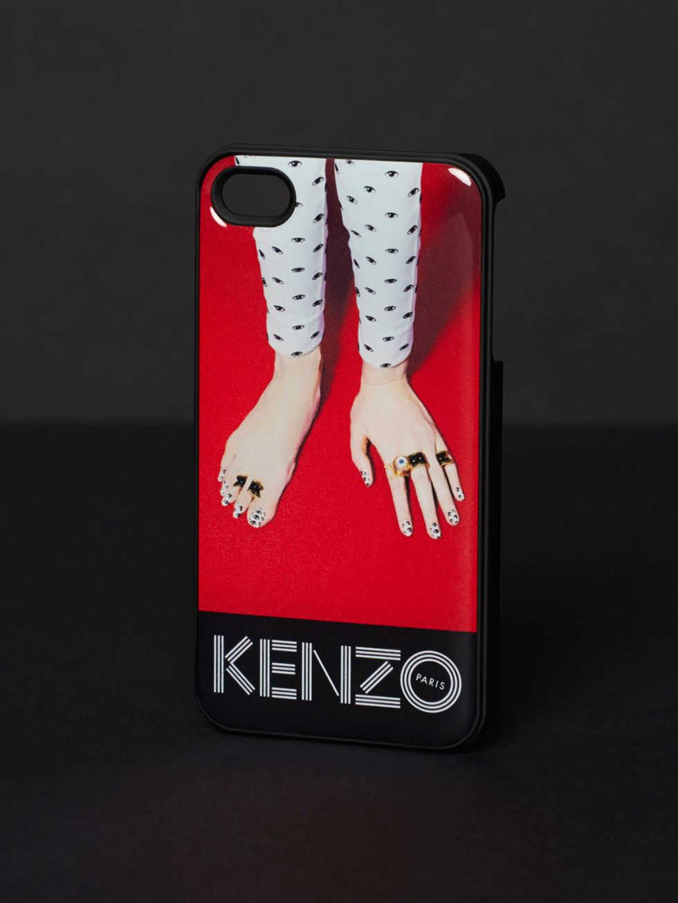 <p>Kenzo X Toiletpaper iPhone cover</p>
