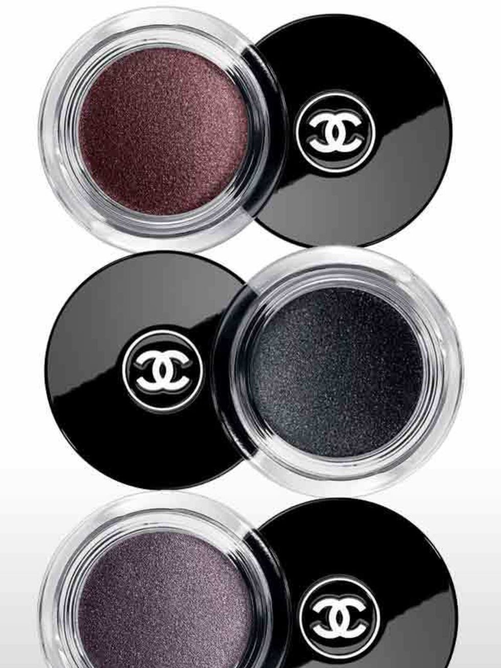 <p>The smoky dark eye shadow is so wearable in the evenings, and I love how you can just use your fingers to rub the shade in to give it an undone finish.</p><p>Chanel Illusion DOmbre, £22.50 (launches 19 August)</p>