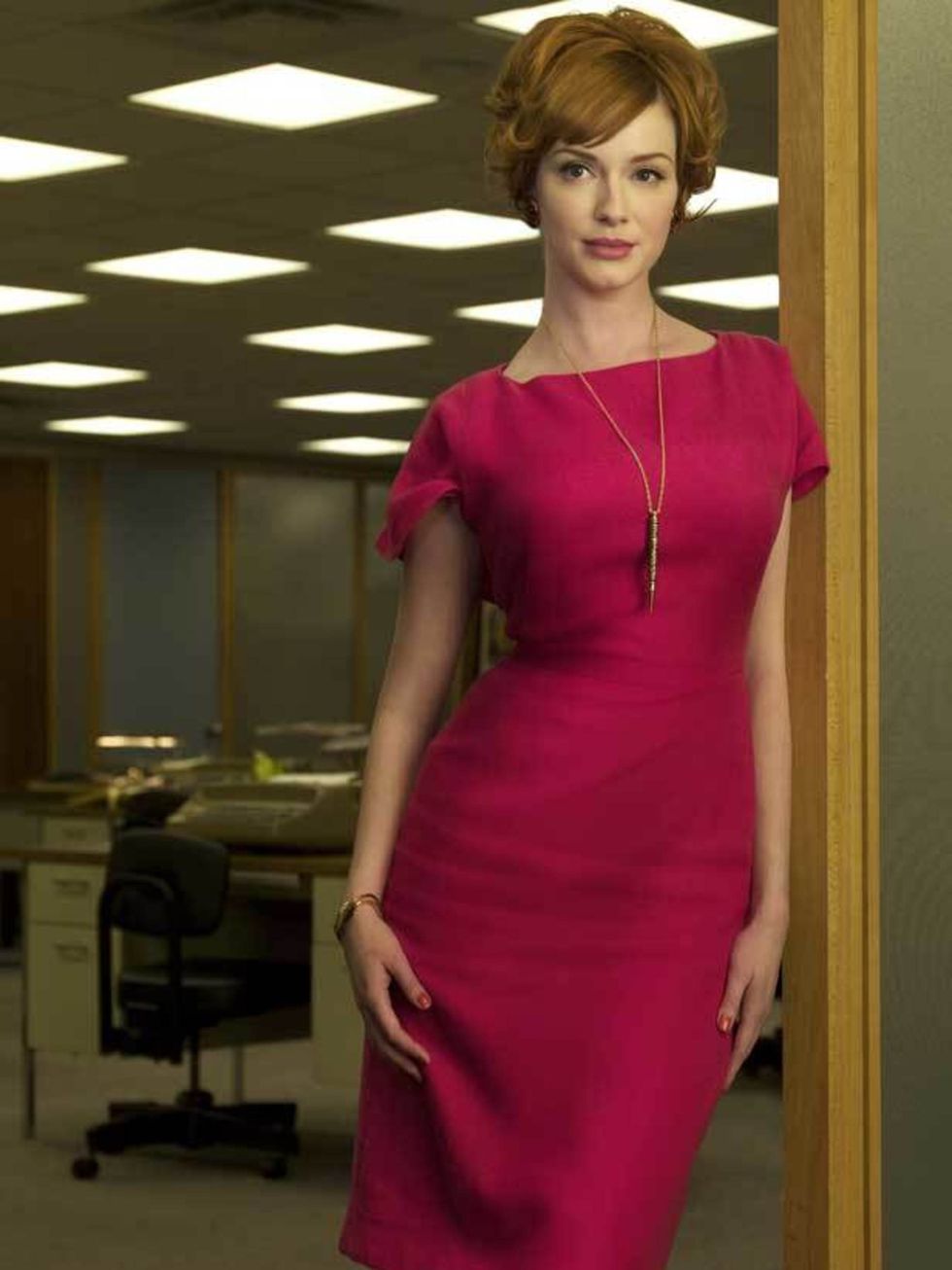 <p>It's all about the hourglass silouette for <a href="http://www.elleuk.com/content/search?SearchText=christina+hendricks&amp;SearchButton=Search">Christina Hendricks</a>' charcater Joan Harris in <a href="http://www.elleuk.com/content/search?SearchText=