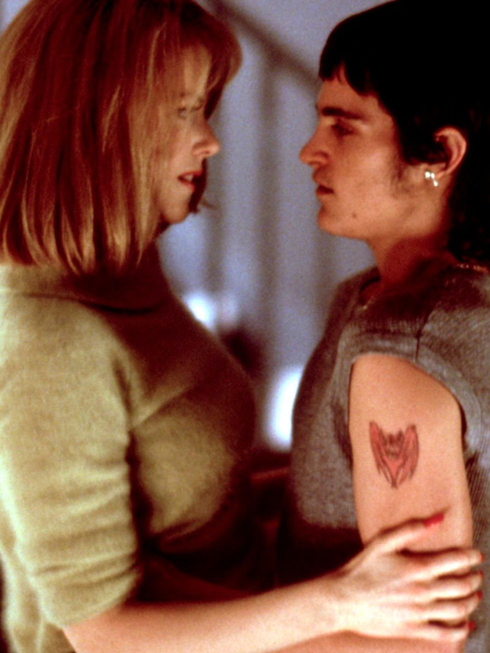 Nicole Kidman with a bruiser of a teen Joaquin.