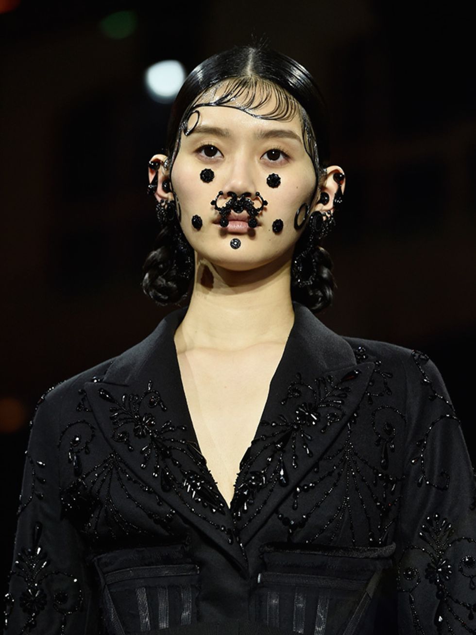 <p><a href="http://www.elleuk.com/tags/givenchy" target="_blank">GIVENCHY </a></p>

<p>Kicking off New York Fashion Week, Riccardo Tisci will be showing Givenchy in New York, the first time in the storied Parisian fashion house&rsquo;s history. It&#39;s a