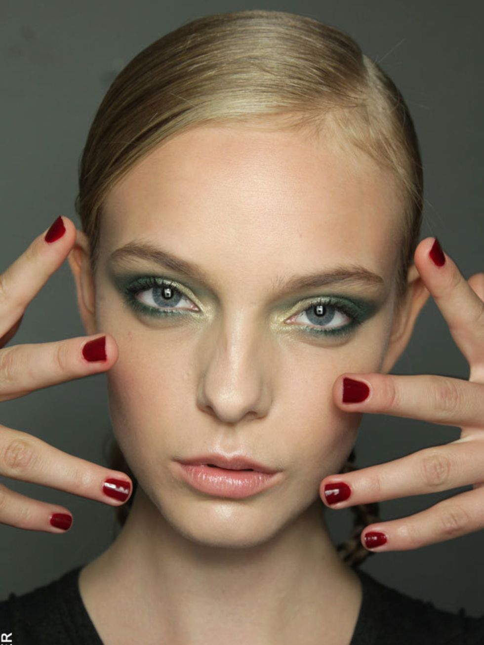 <p>10 minutes...to a smart manicure Theres not many things you can do in ten minutes, but with Filthy Gorgeous super quick paint job, getting your nails done is now one of them. The chill in the air will dry the polish in the time it takes you to get fr