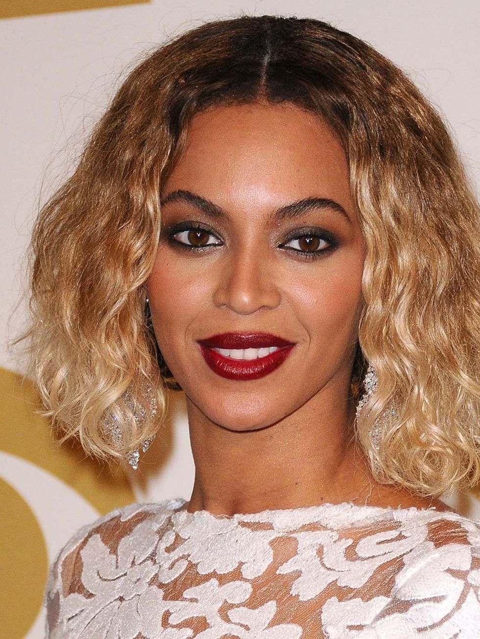 <p><a href="http://www.elleuk.com/star-style/celebrity-style-files/beyonce">Beyonce</a></p>