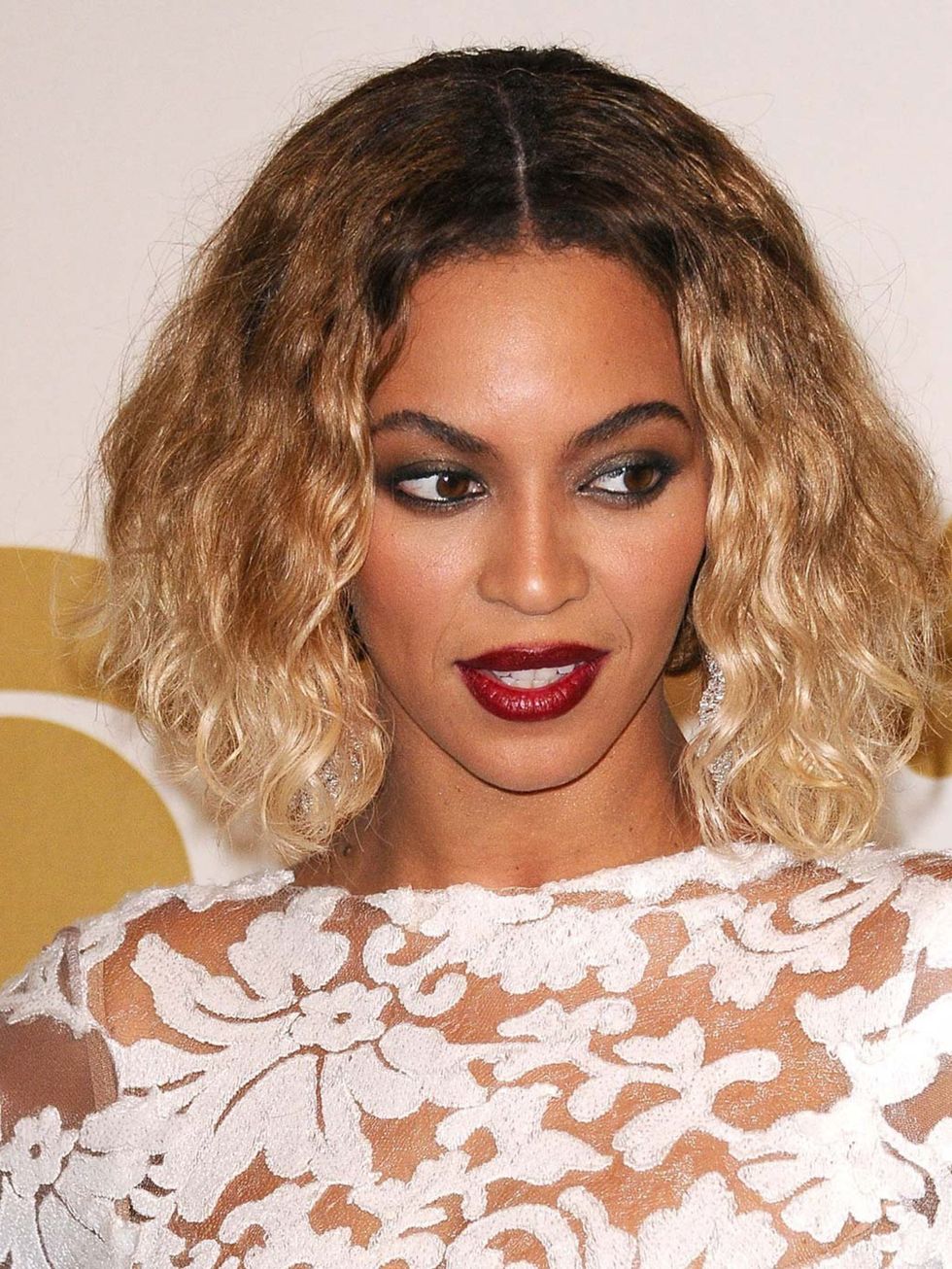 <p><a href="http://www.elleuk.com/star-style/celebrity-style-files/beyonce">Beyonce</a></p>