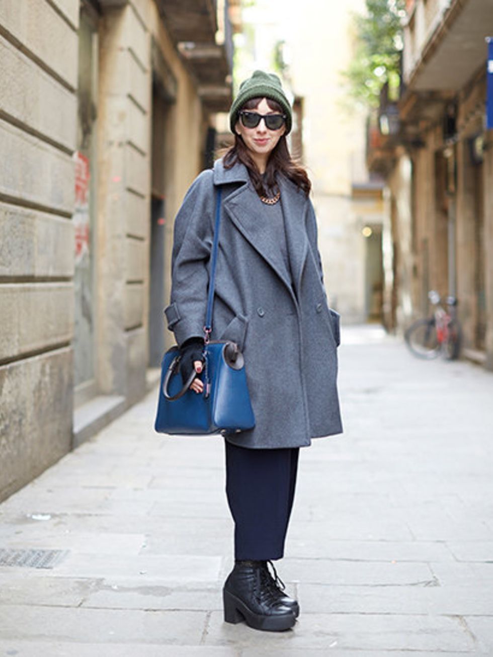 <p>Elsa Bonfejelo wears: Max &amp; Co coat, Zara top and trousers, vintage hat, Serapiam bag, Prima Dona shoes.</p>