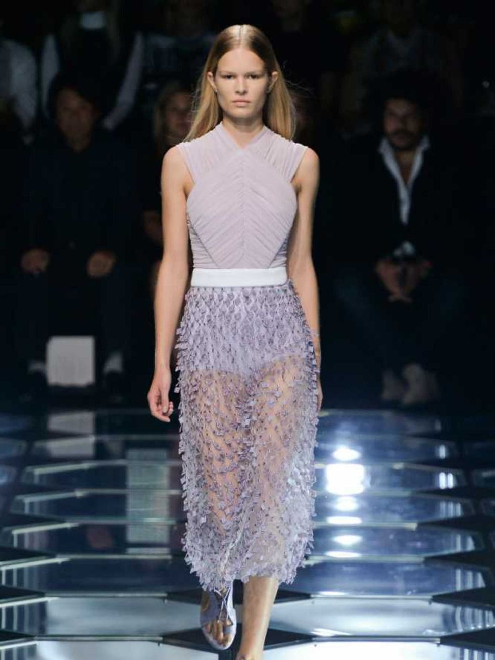 <p>This <a href="http://www.elleuk.com/catwalk/balenciaga/spring-summer-2015">Balenciaga</a> dress is both pretty and quirky - perfect for <a href="http://www.elleuk.com/fashion/celebrity-style/keira-knightley-style-file#image=1">Keira Knightley</a>'s ecl