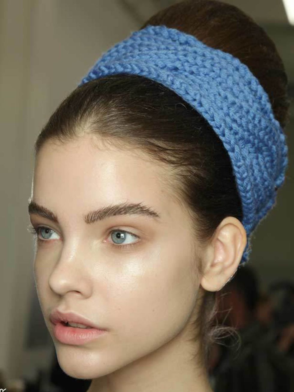 <p>Hair accessories are nothing new, but team ELLE has fallen in love with a particular accessory this season: the headband. Spotted at both <a href="http://www.elleuk.com/catwalk/collections/karl-lagerfeld/">Karl Lagerfeld </a>and <a href="http://www.ell
