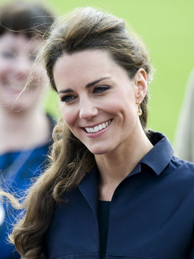 <p>Kate has been using Karin Herzog's Oxygen Face Cream, £36 and Vita-A-Kombi 3, from £21.50, on any <a href="http://www.elleuk.com/beauty/expert-tips/(section)/skin/(offset)//(img)/219815">blemishes</a>. Both creams contain a small percentage of oxygen (