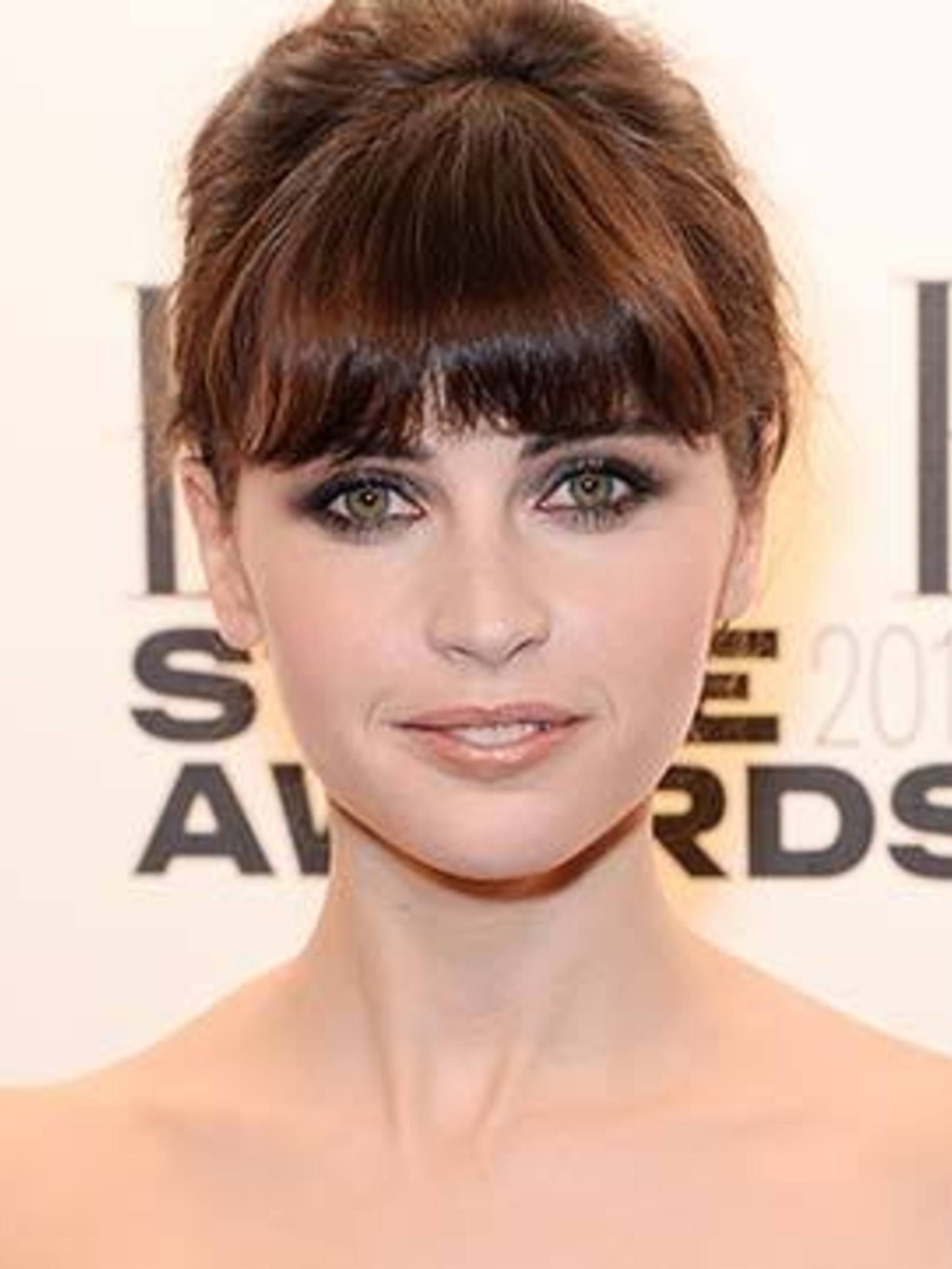Jones felicity beauty look of the week Jones felicity beauty look of the week