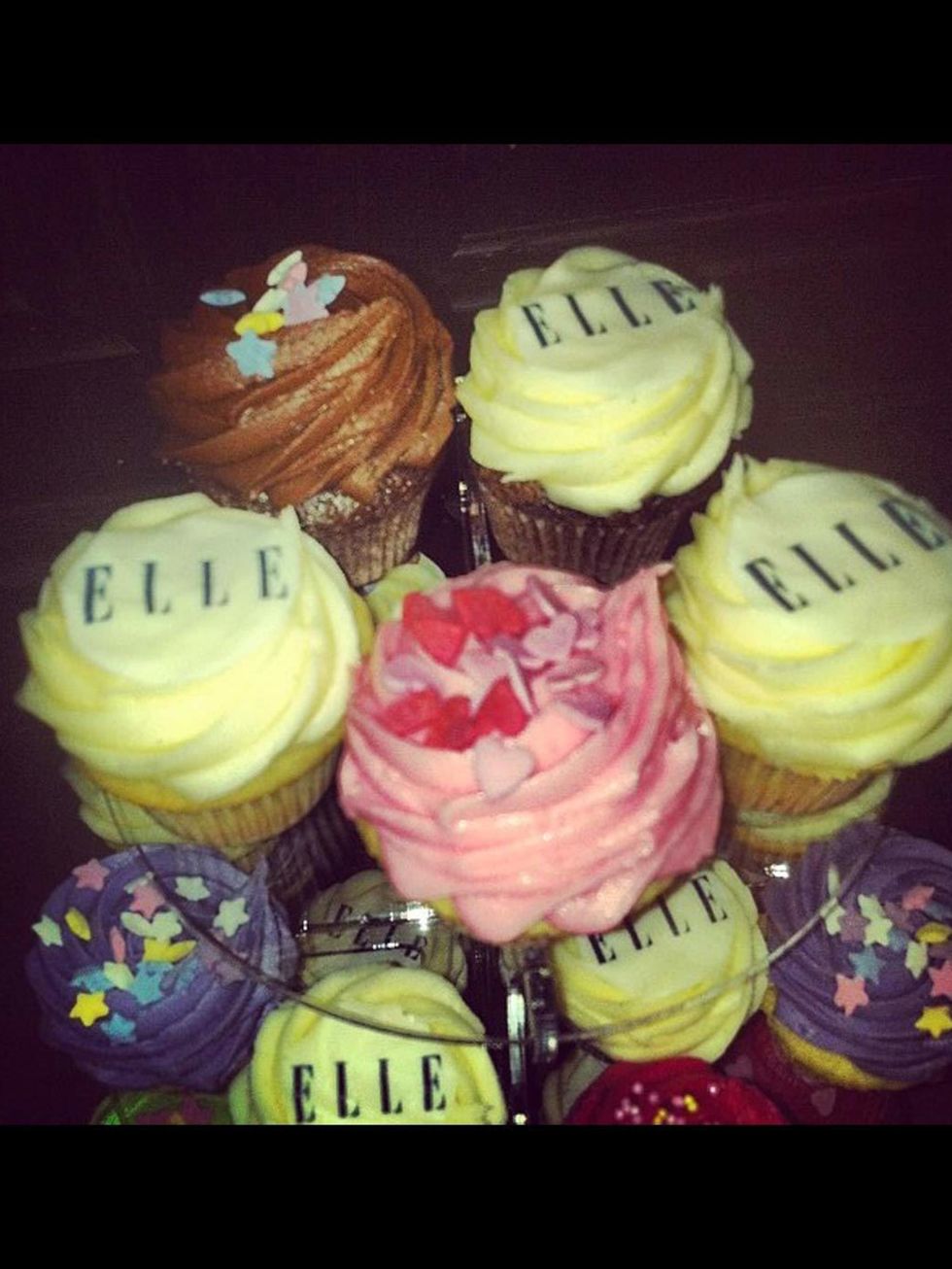 <p>ELLE cupcakes from Lola's</p>
