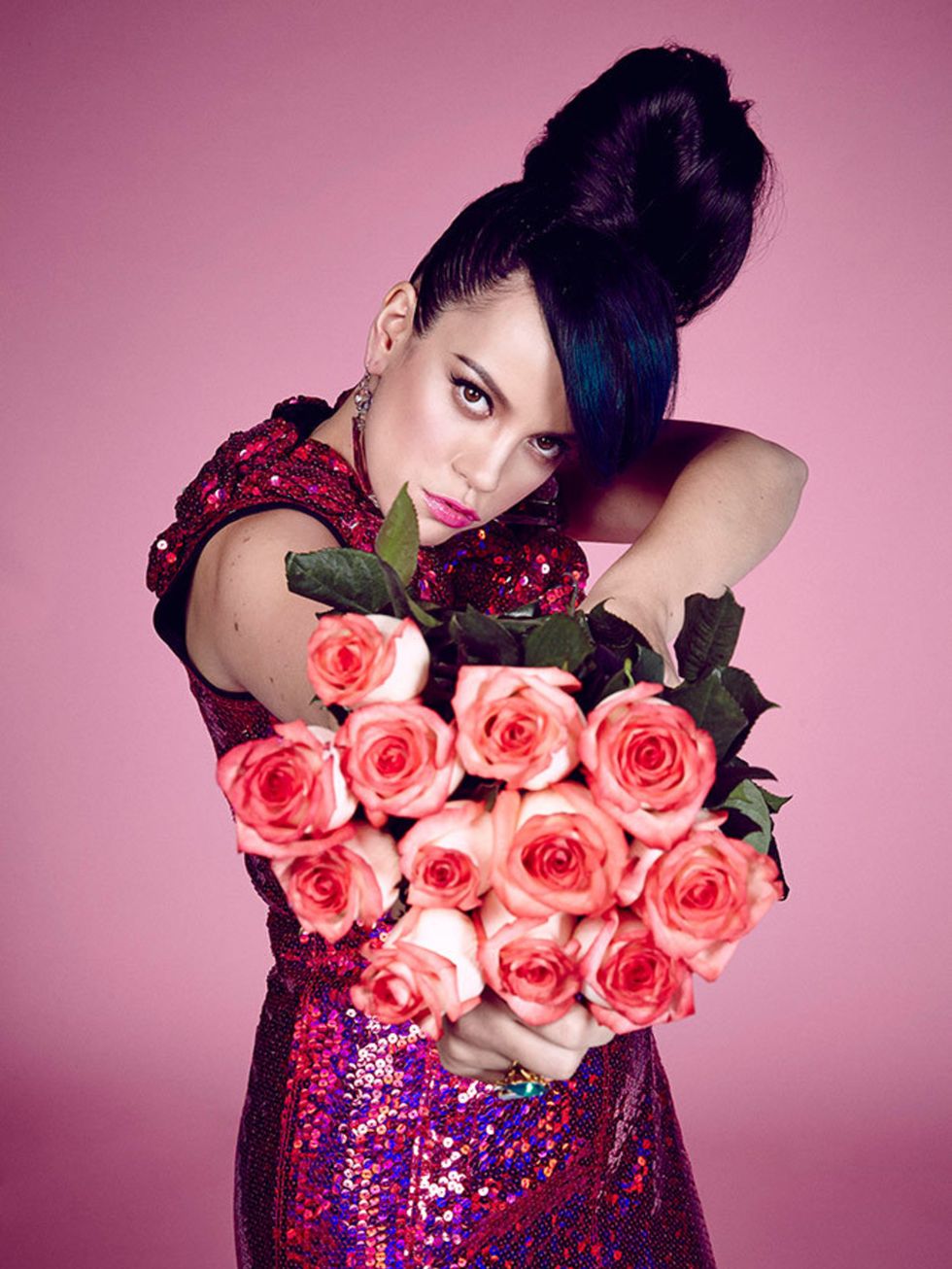 <p><strong>GIG: Lily Allen</strong></p>

<p>Sheezus walks! Back from circuiting the festival scene, touring with Miley and presumably fresh from the BLEACH London hair salon, Lily Allen will be running riot at the Brixton O2 Academy on Friday. Performing 