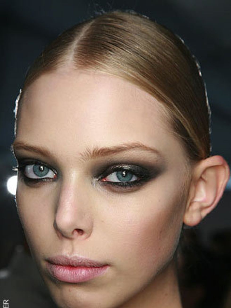 <p>Nod to the <a href="http://www.elleuk.com/beauty/Make-up-Skin/make-up-trends/%28section%29/The-Eighties">1980s</a> by sweeping your eye shadow out and up instead of using a wing of <a href="http://www.elleuk.com/beauty/celeb-beauty/celeb-make-up/%28sec