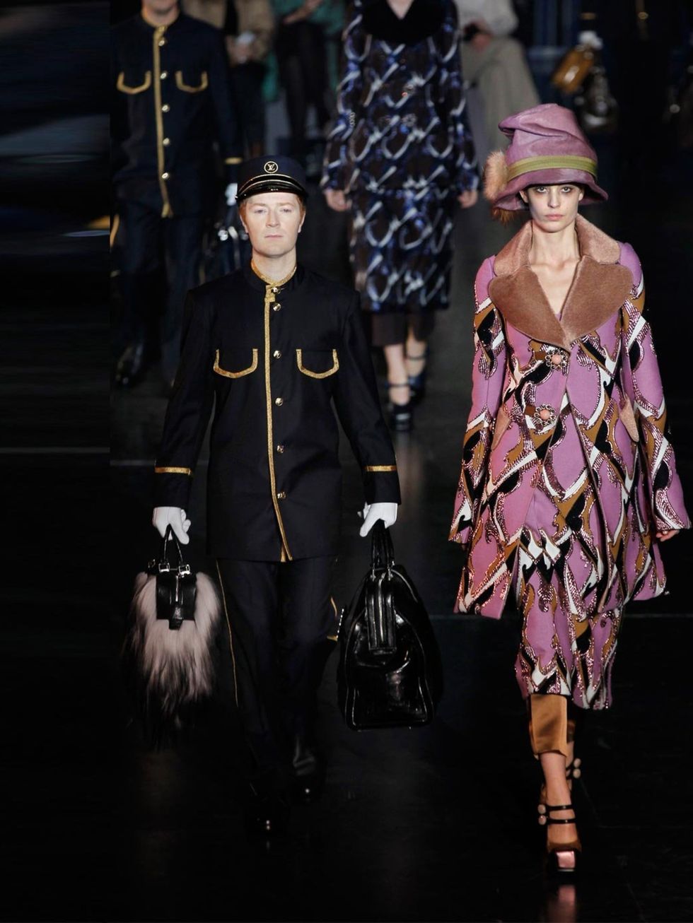 Louis Vuitton Fall Winter 2010 Fashion Show Handbags