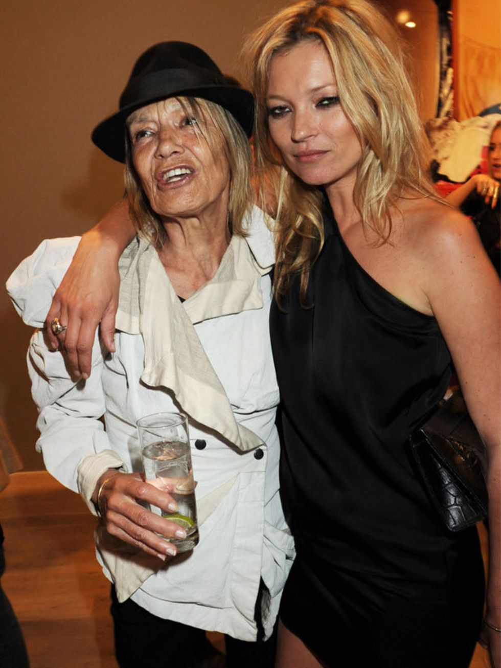 <p>Anita Pallenberg and <a href="http://www.elleuk.com/starstyle/style-files/%28section%29/Kate-Moss">Kate Moss</a></p>
