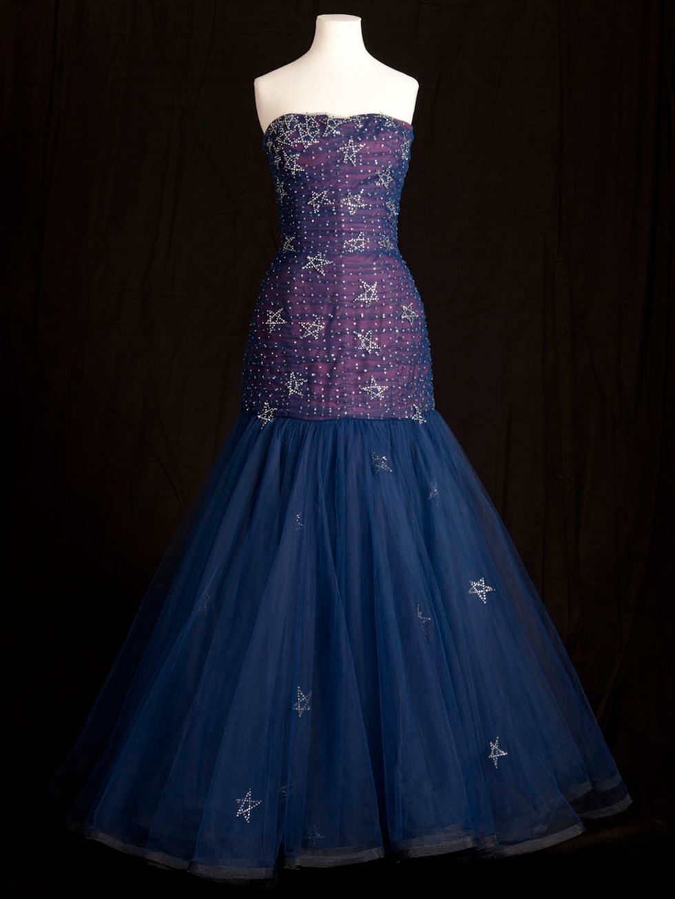 <p>Murray Arbeid evening dress worn by Princess Diana in 1986</p>