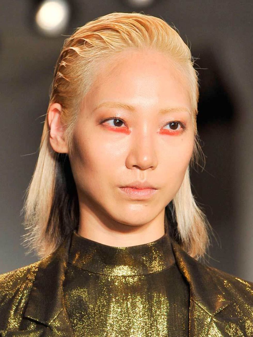 <p><a href="http://www.elleuk.com/catwalk/peter-som/spring-summer-2015">Peter Som</a></p>

<p>The Look: Futuristic Neon</p>

<p>Make-up Artist: Yadim for Maybelline</p>

<p>Key product: Neon pigment and <a href="http://www.boots.com/en/Maybelline-Baby-Ski