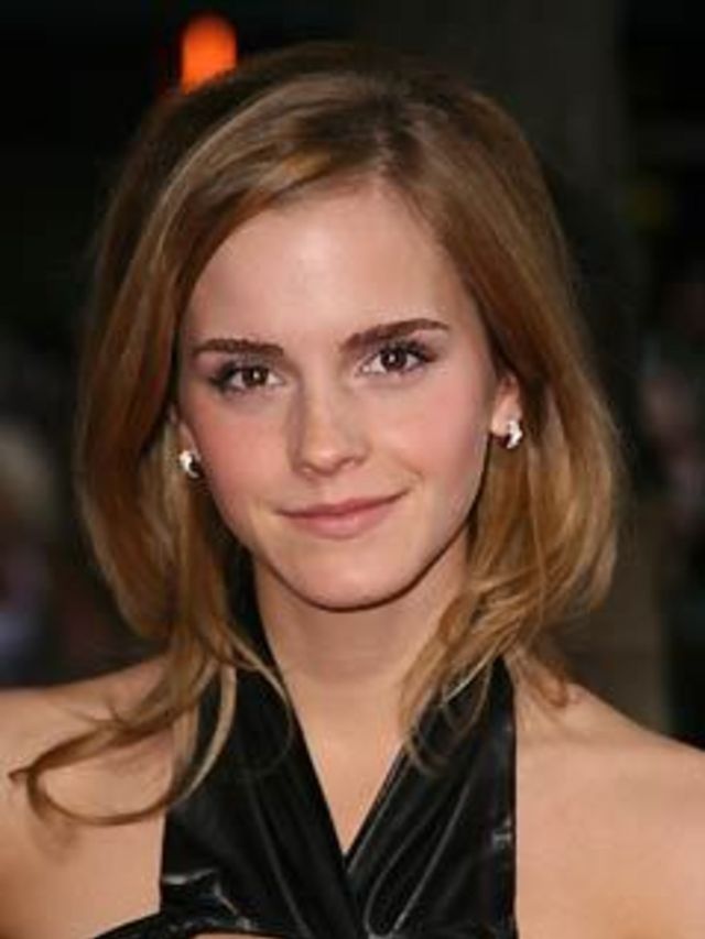 <p>Rumours have been swirling for months that <a href="http://www.elleuk.com/elletv/%28channel%29/inside-elle/%28playlist%29/ELLE-Magazine/%28video%29/behind-the-cover-emma-watson">ELLE cover star Emma Watson</a> might be designing a fashion collection. T