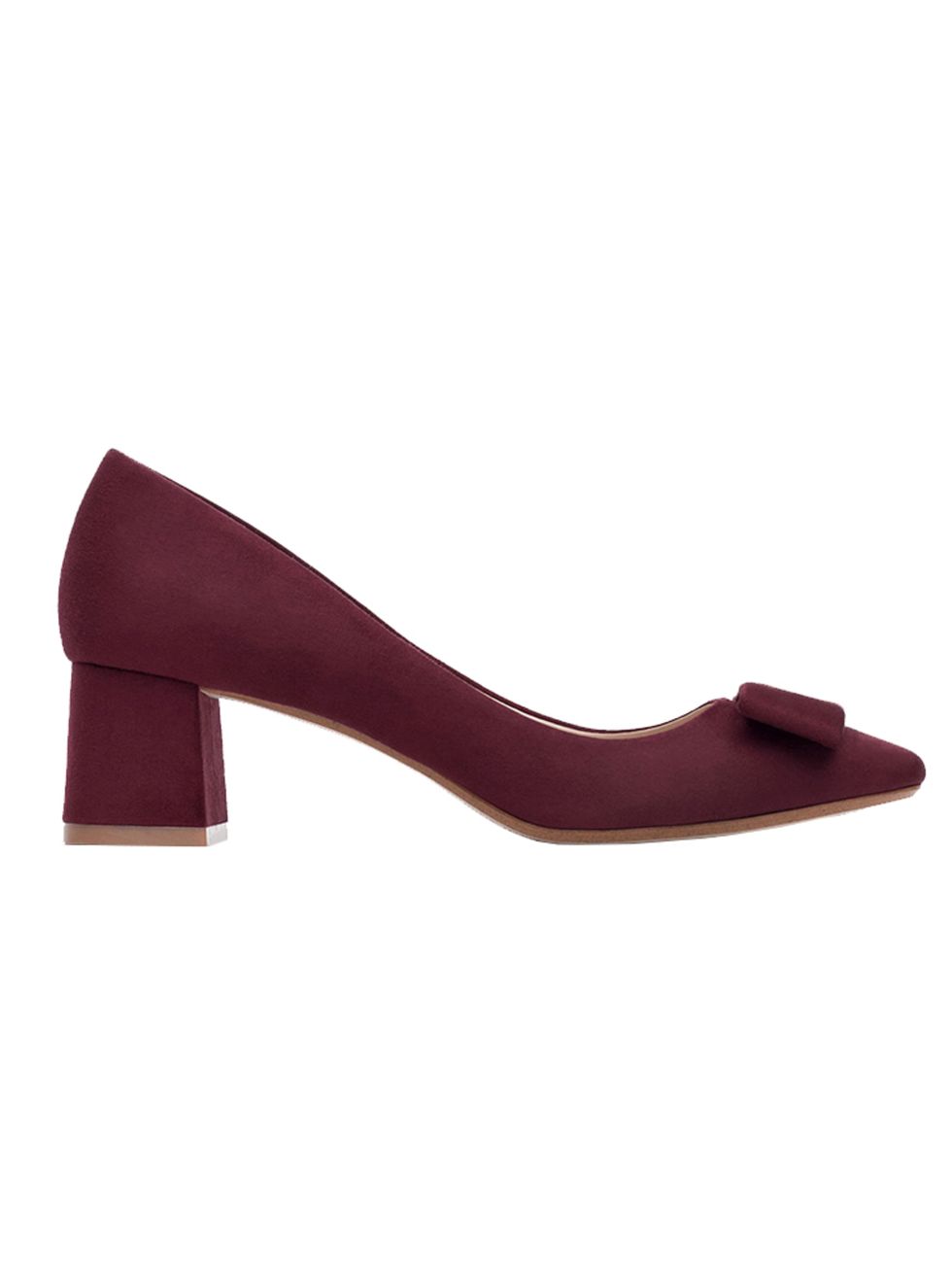 <p><a href="http://www.zara.com/uk/en/woman/shoes/view-all/medium-heel-shoes-with-bow-c734142p2775950.html" target="_blank">Zara </a>mid-heel shoes, £39.99</p>