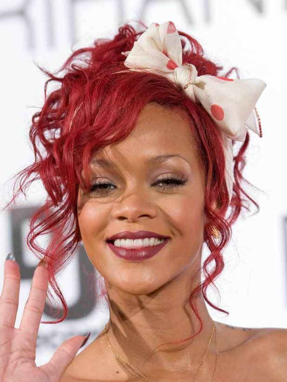 <p><a href="http://www.elleuk.com/beauty/beauty-notes-daily/rihanna-turns-up-the-volume">What do you think of Rihanna's latest hairstyle? Click here to join the debate...</a></p>