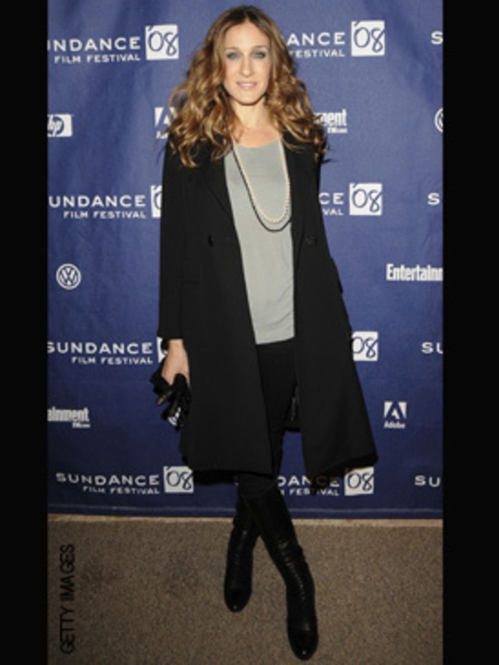 <p>SJP dressing far more herself, than Carrie, and looking uber-chic</p>