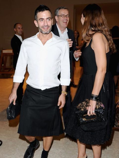 <p><a href="http://www.elleuk.com/catwalk/collections/marc-jacobs/">Marc Jacobs</a> attended Louis Vuitton's ‘The Art of Fashion’ Exhibition Opening at Milan Fashion Week in his signature kilt, 21 September 2011</p>