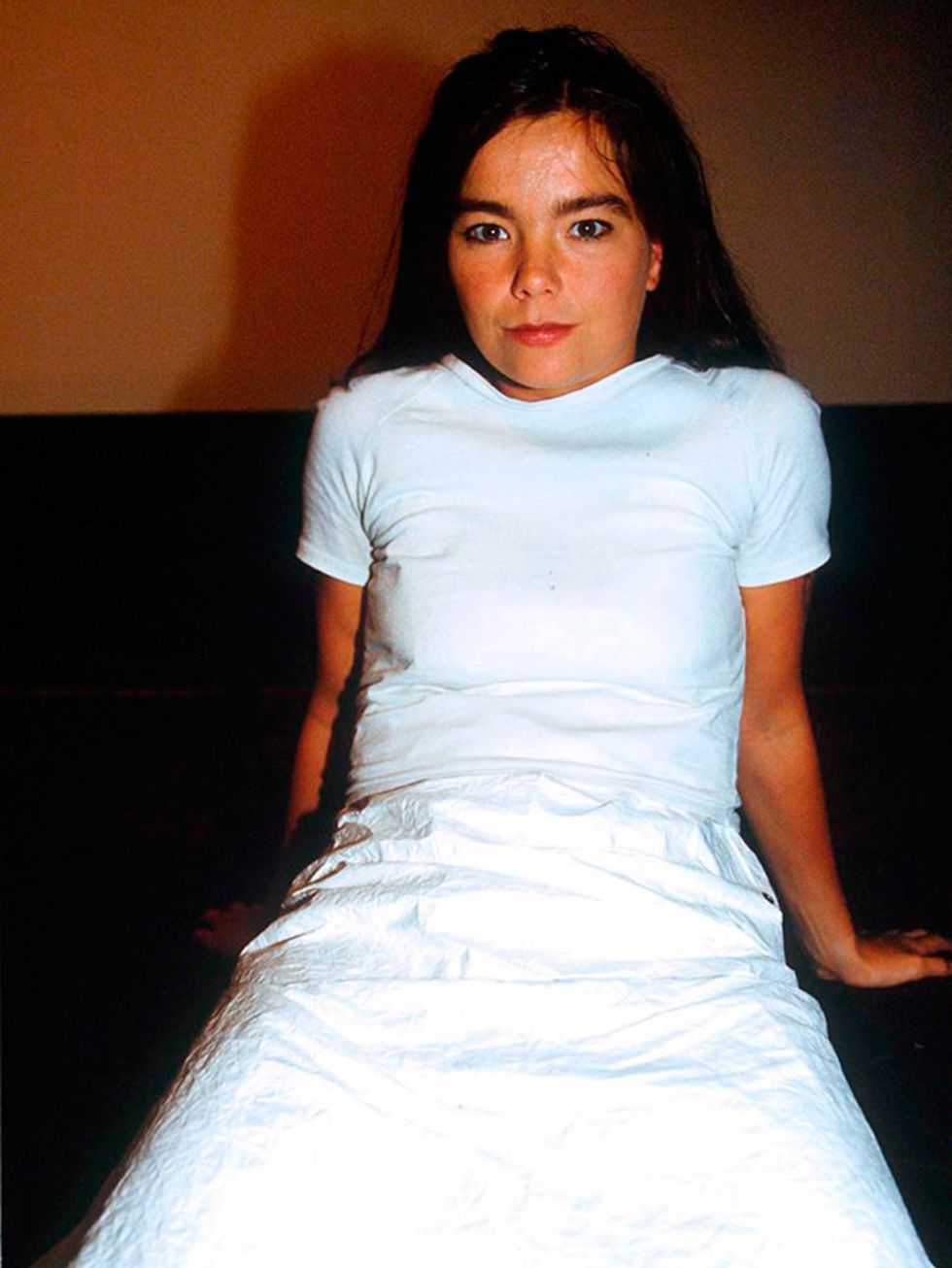 <p>Björk at the Wrestle video promotion, 1994.</p>