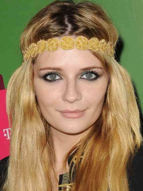 <p><a href="http://www.elleuk.com/starstyle/style-files/mischa-barton">Click here to read more about Mischa Barton</a>Jonathan Soons, for Headmasters says ‘Honey-blonde works well on mousy and light brown hair but make sure you ask for a couple of differe