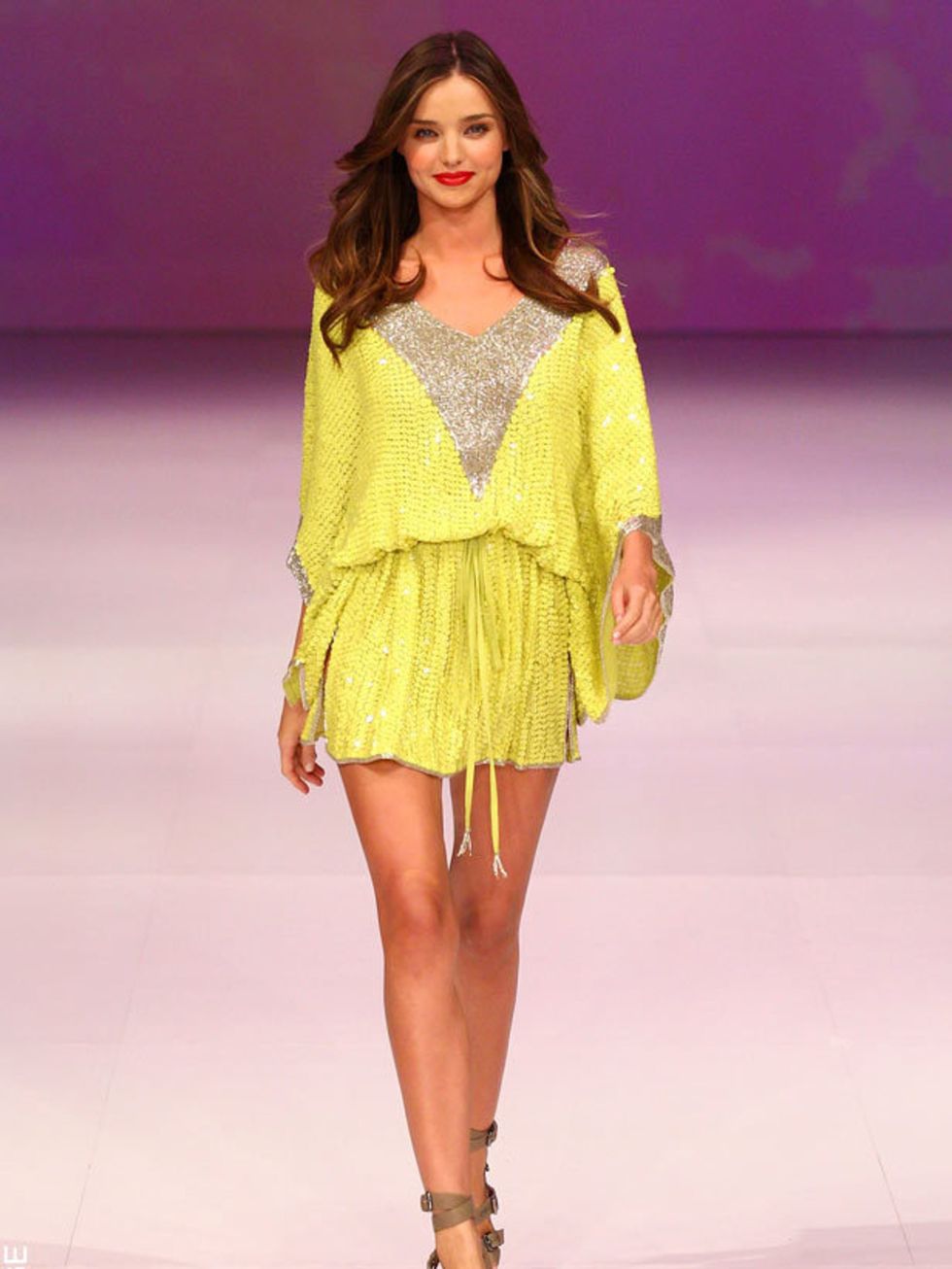 <p><a href="http://www.elleuk.com/starstyle/style-files/(section)/miranda-kerr">Miranda Kerr</a> opened the David Jones spring/summer fashion show wearing a chartreuse sequinned kaftan by Camilla.</p>