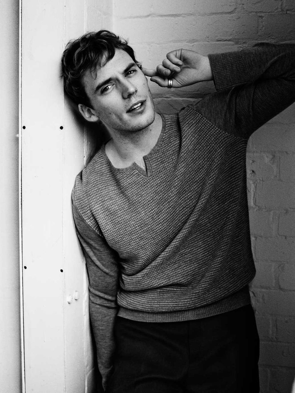 <p>Sam Claflin bringing that broody hotness in the November issue of ELLE.</p>
